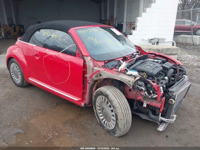 VOLKSWAGEN BEETLE 2016