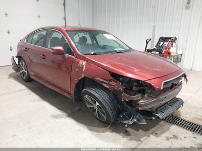 SUBARU LEGACY 2015