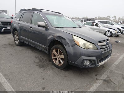 SUBARU OUTBACK 2014