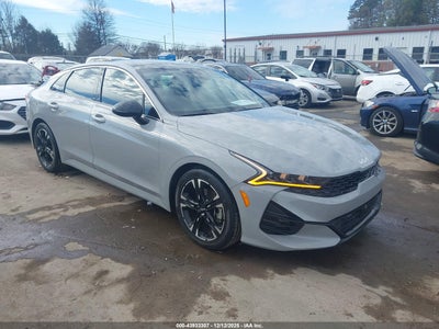 KIA K5 2022