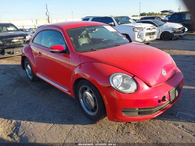 VOLKSWAGEN BEETLE 2012