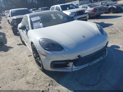 PORSCHE PANAMERA 2018