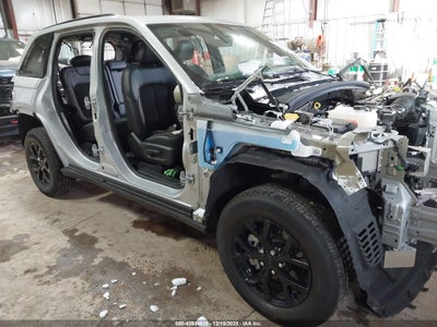 JEEP GRAND CHEROKEE 2025