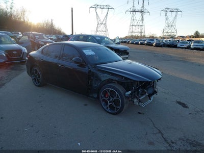 ALFA ROMEO GIULIA 2023