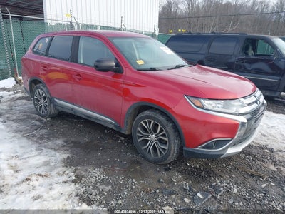 MITSUBISHI OUTLANDER 2017
