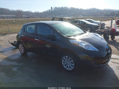 NISSAN LEAF 2017