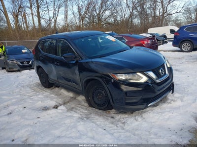 NISSAN ROGUE 2017