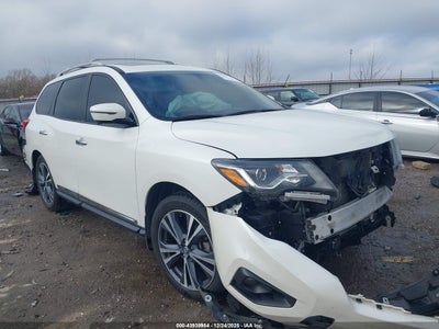 NISSAN PATHFINDER 2019