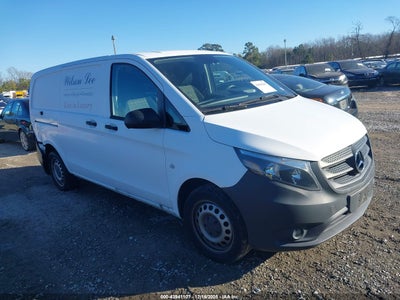 MERCEDES-BENZ METRIS 2020