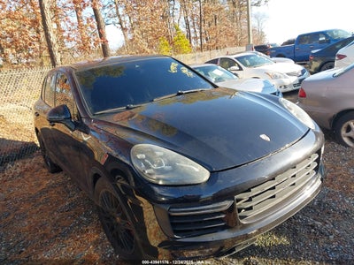 PORSCHE CAYENNE 2015