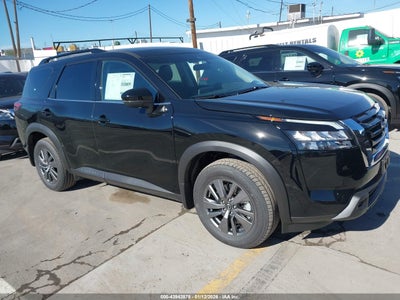 NISSAN PATHFINDER 2025