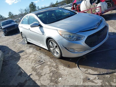 HYUNDAI SONATA HYBRID 2013