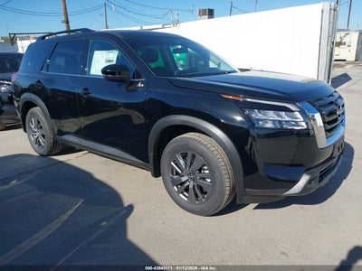NISSAN PATHFINDER 2025