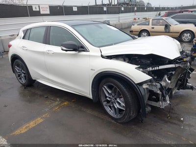 INFINITI QX30 2018