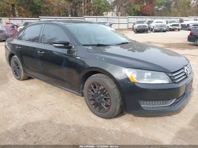 VOLKSWAGEN PASSAT 2013