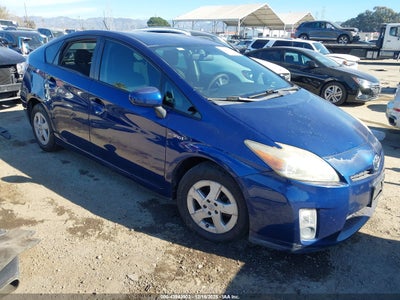 TOYOTA PRIUS 2010