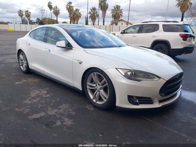 TESLA MODEL S 2013
