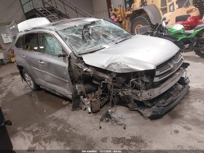 TOYOTA HIGHLANDER 2017