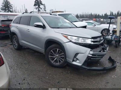 TOYOTA HIGHLANDER 2017