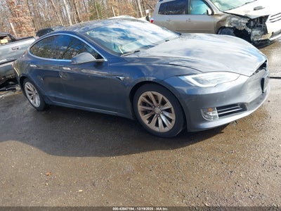 TESLA MODEL S 2016