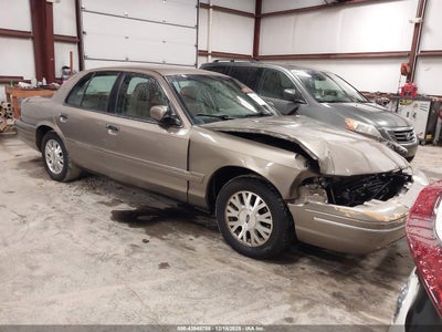 FORD CROWN VICTORIA 2003