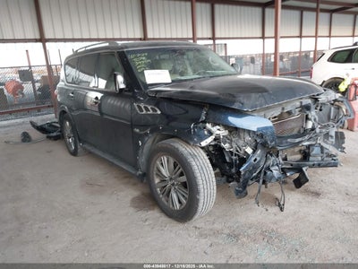 INFINITI QX80 2017