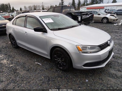 VOLKSWAGEN JETTA 2014