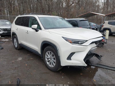 TOYOTA GRAND HIGHLANDER 2024