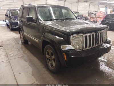 JEEP LIBERTY 2012
