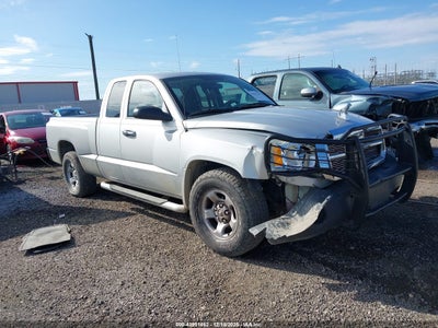 DODGE DAKOTA 2005