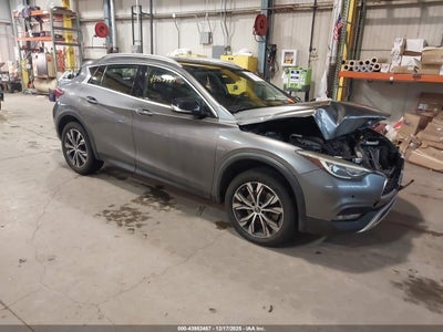 INFINITI QX30 2017