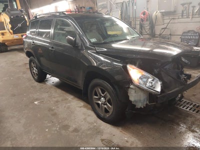 TOYOTA RAV4 2012