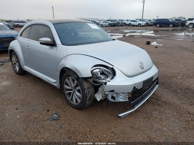 VOLKSWAGEN BEETLE 2015