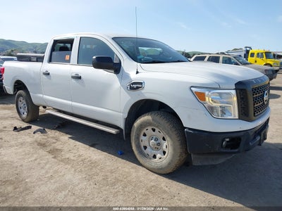 NISSAN TITAN XD 2018