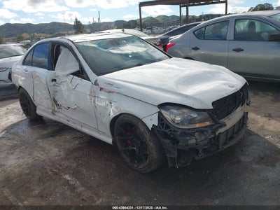 MERCEDES-BENZ C-CLASS 2014