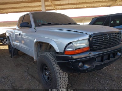 DODGE DAKOTA 2002