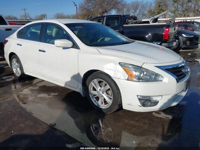 NISSAN ALTIMA 2015