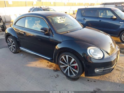 VOLKSWAGEN BEETLE 2012