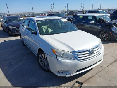 TOYOTA AVALON 2011