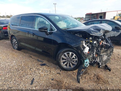 CHRYSLER PACIFICA HYBRID 2024