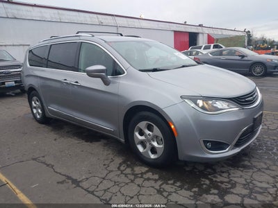 CHRYSLER PACIFICA HYBRID 2018