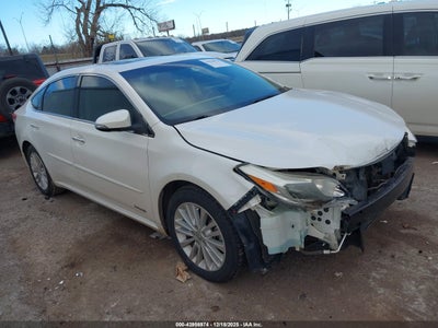 TOYOTA AVALON HYBRID 2013