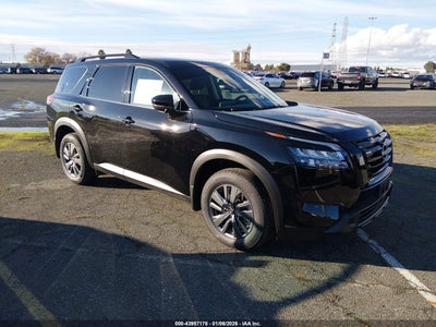 NISSAN PATHFINDER 2025