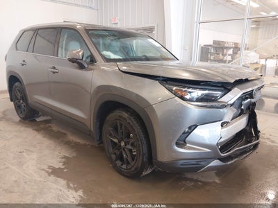 TOYOTA GRAND HIGHLANDER 2026