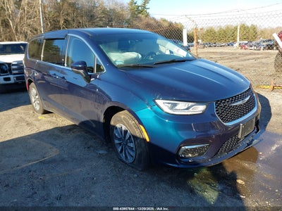 CHRYSLER PACIFICA HYBRID 2023