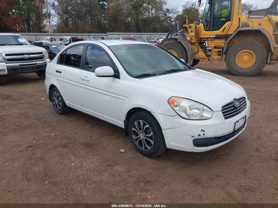 HYUNDAI ACCENT 2011