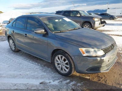 VOLKSWAGEN JETTA 2011