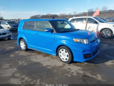 SCION XB 2011