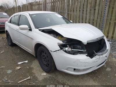 CHRYSLER 200 2014