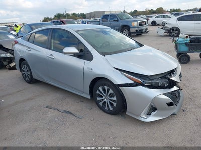 TOYOTA PRIUS PRIME 2021